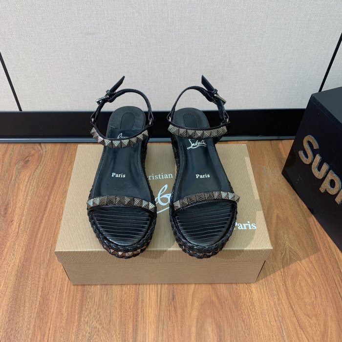 Сандалии женские фото 2