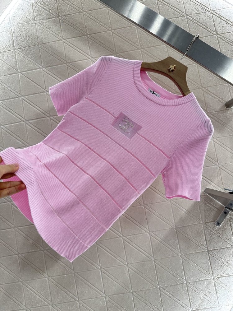 T-shirt women's фото 6