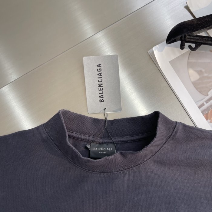 T-shirt men's фото 3