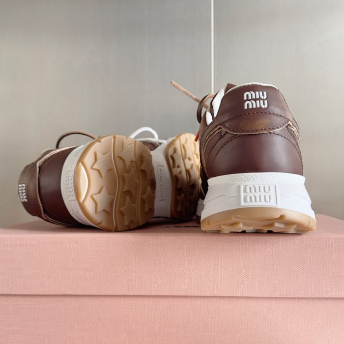 Кроссовки фото 9