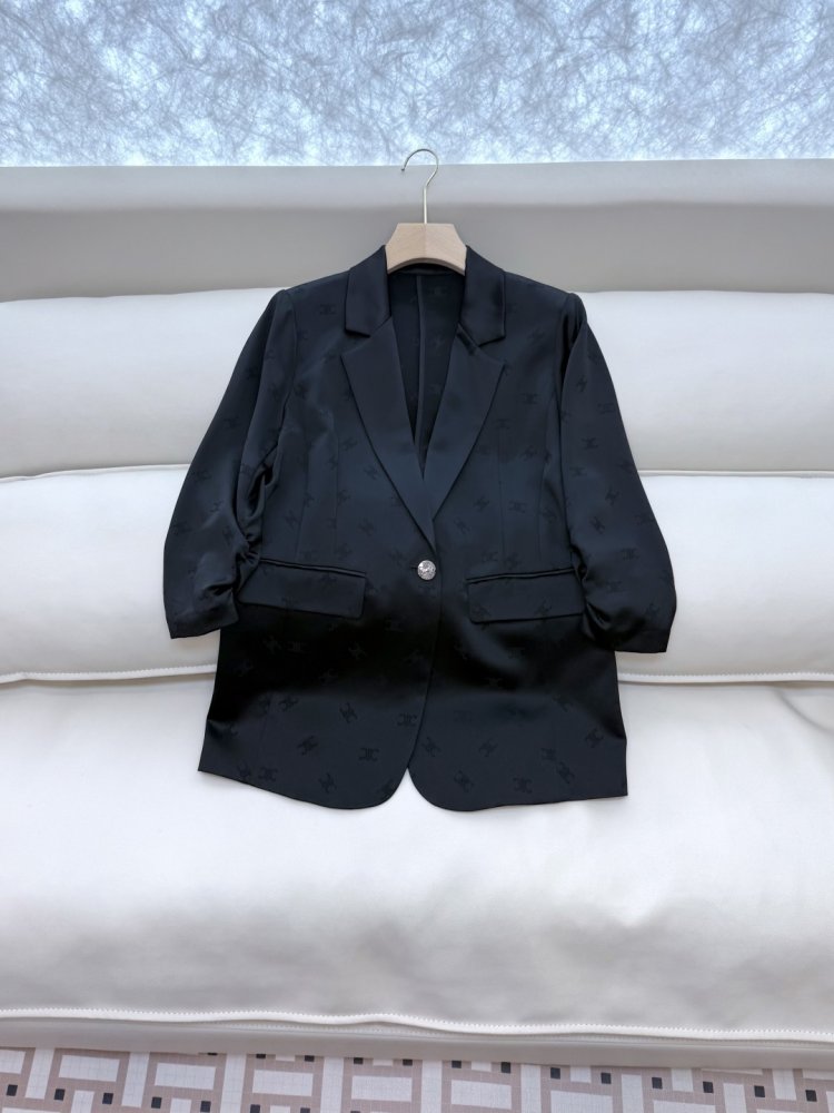 Костюм жіночий фото 5