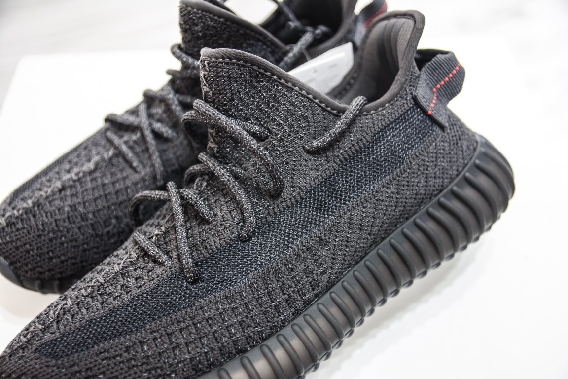 Кроссовки Yeezy Boost 350 V2 Static Black FU9007 фото 8