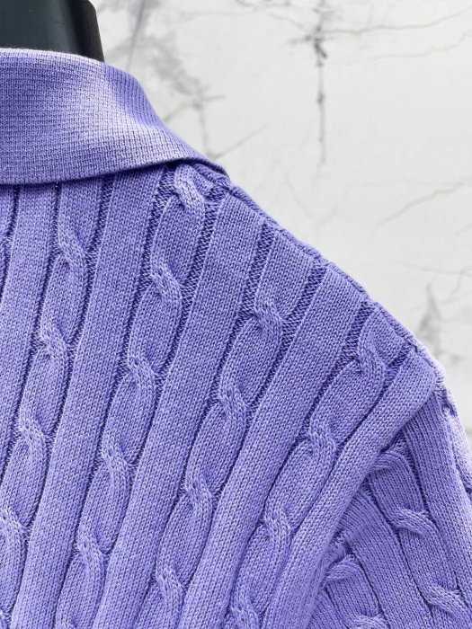 Футболка жіноча фото 8