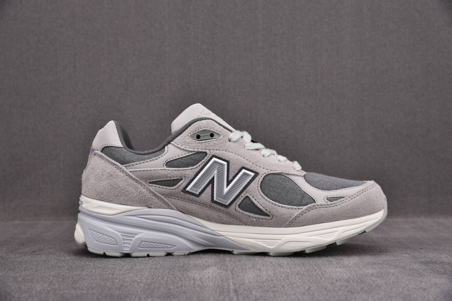 Кросівки NB 990 V3 Grey M990LV3 фото 2