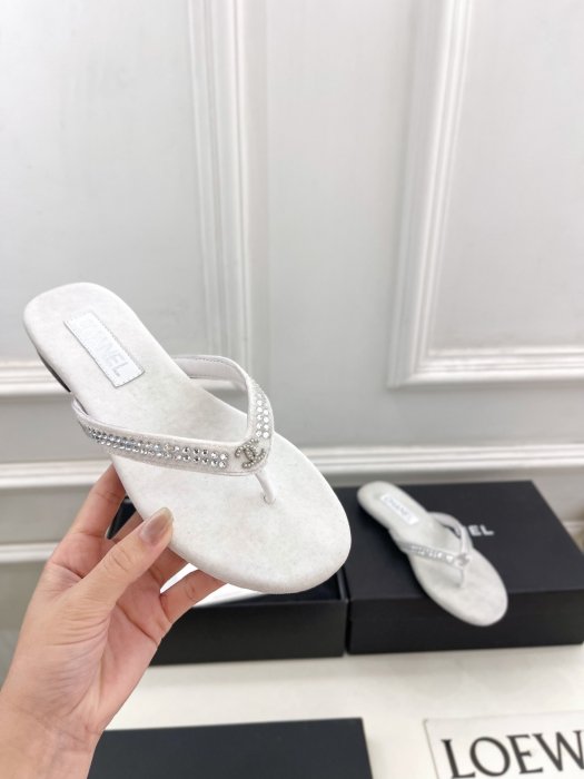 Шлепанцы фото 4