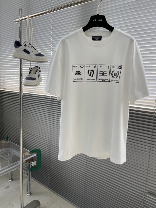 T-shirt men's