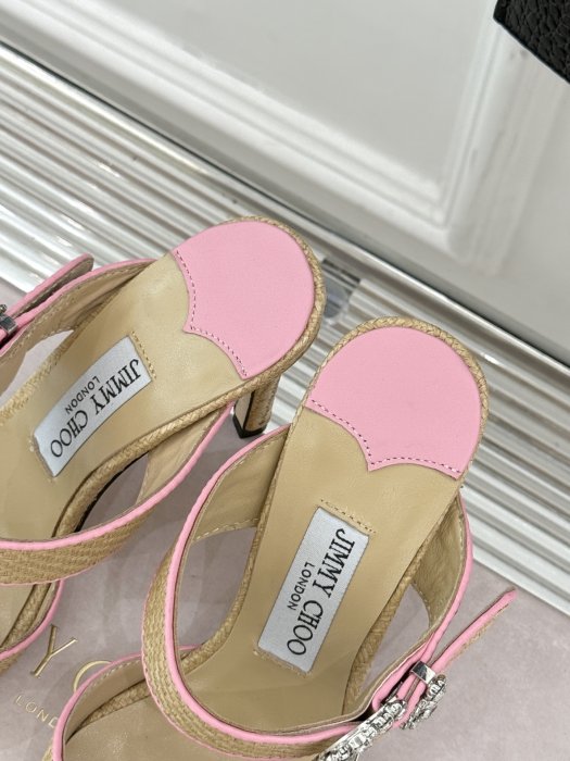 Босоножки фото 8