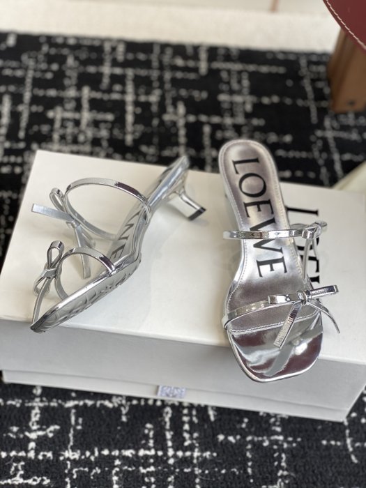 Босоножки фото 5