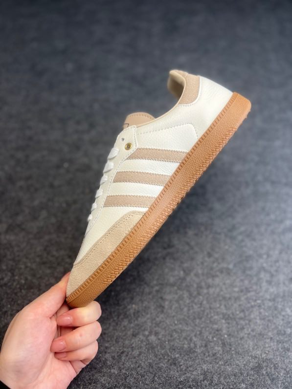 Кроссовки Adidas Originals Samba OG GW8358 фото 4