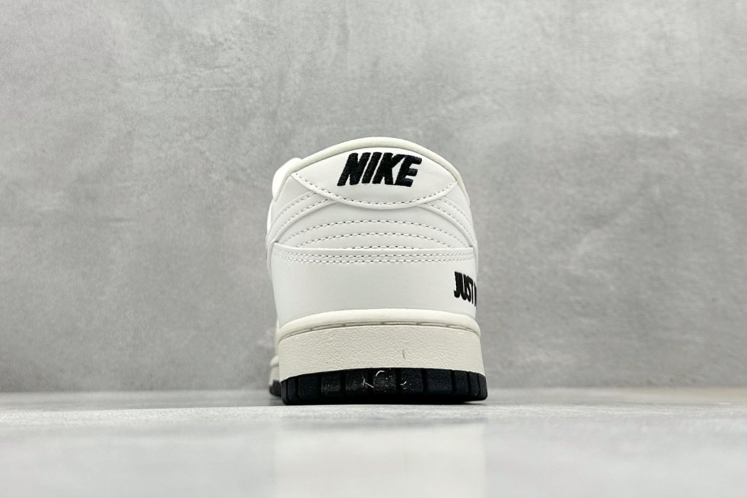 Кроссовки Nike SB Dunk Low фото 6