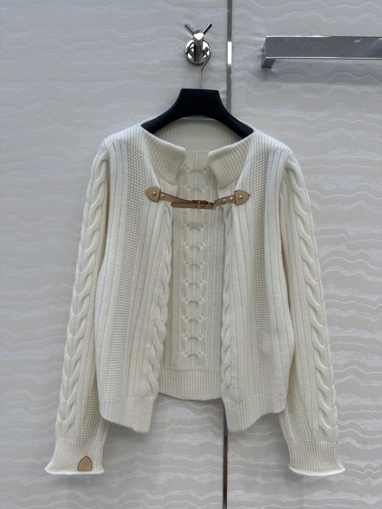 Кофта женская