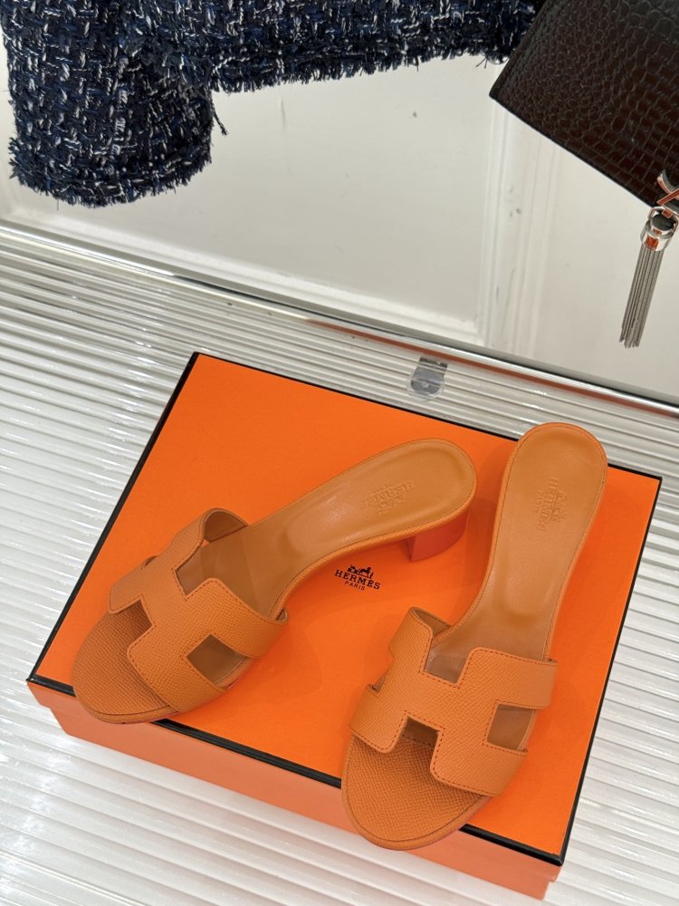 Босоножки фото 2