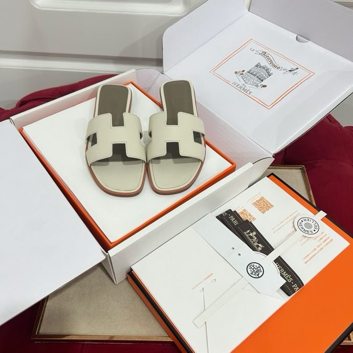 Шлепанцы Oran женские фото 2