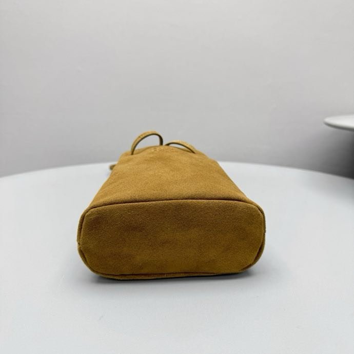 Сумка кожаная женская Pouch De Ante Verde 17 см фото 4