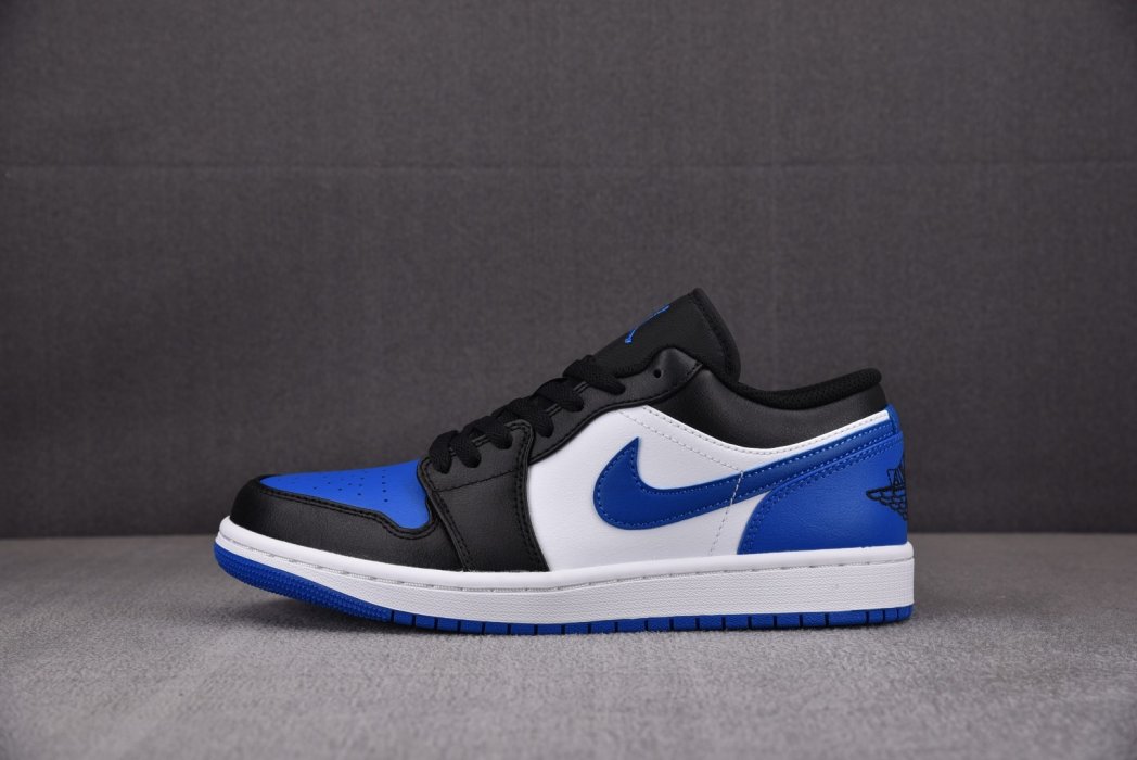 Кросівки Air Jordan 1 Low Royal Toe