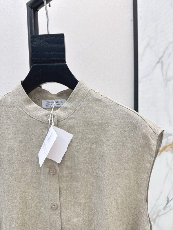 Коротка жіноча сорочка без рукавів фото 7