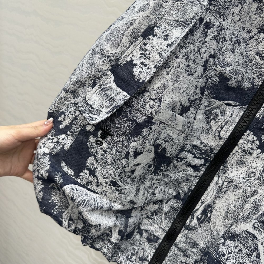 Jacket women's фото 5