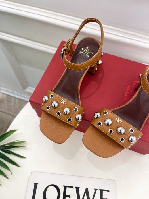 Босоножки фото 6