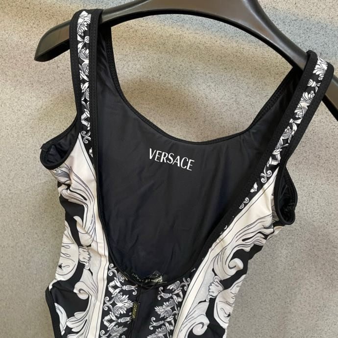 Swimsuit фото 8
