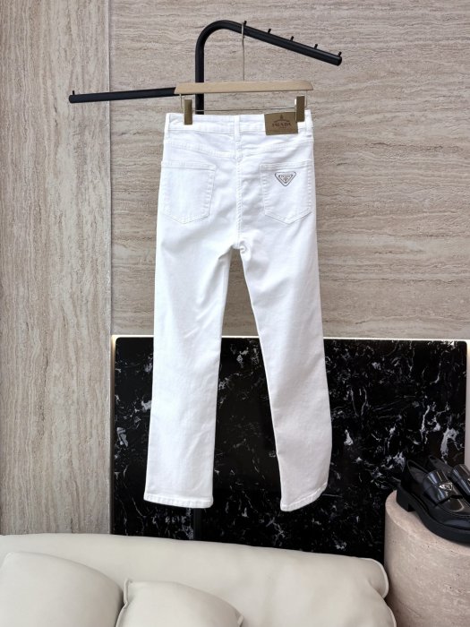 Джинси жіночі фото 2