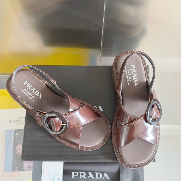 Сандалии женские фото 2