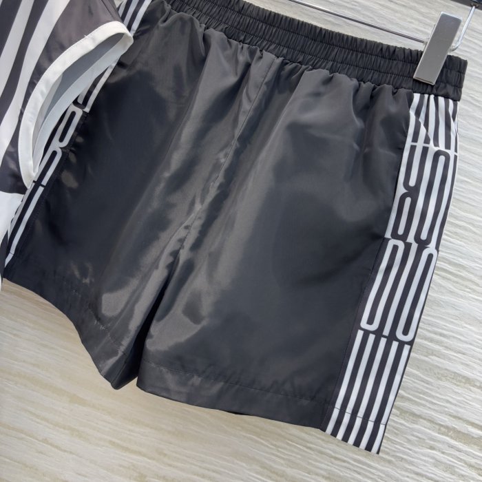 Костюм женский фото 7