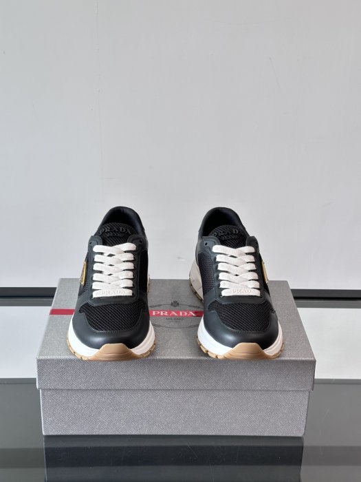 Кроссовки мужские фото 2