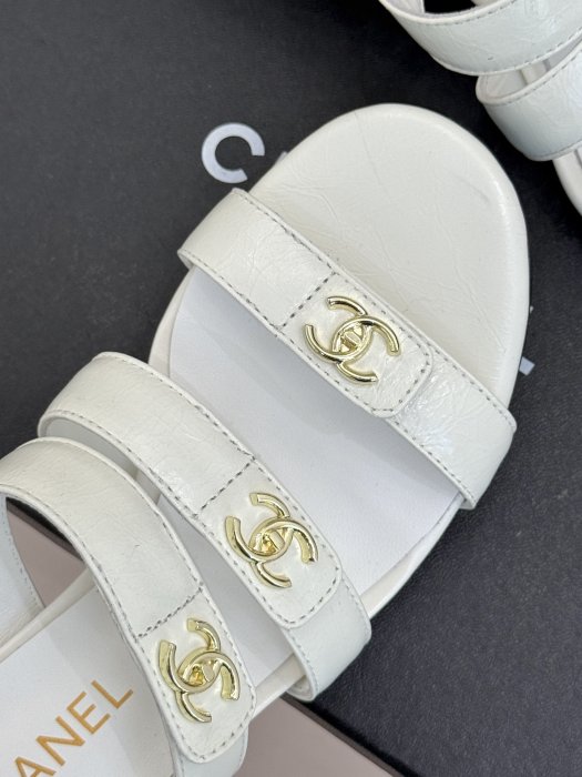 Босоножки фото 7