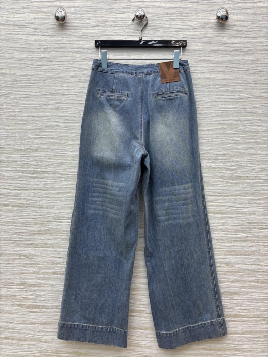 Джинсы женские фото 8