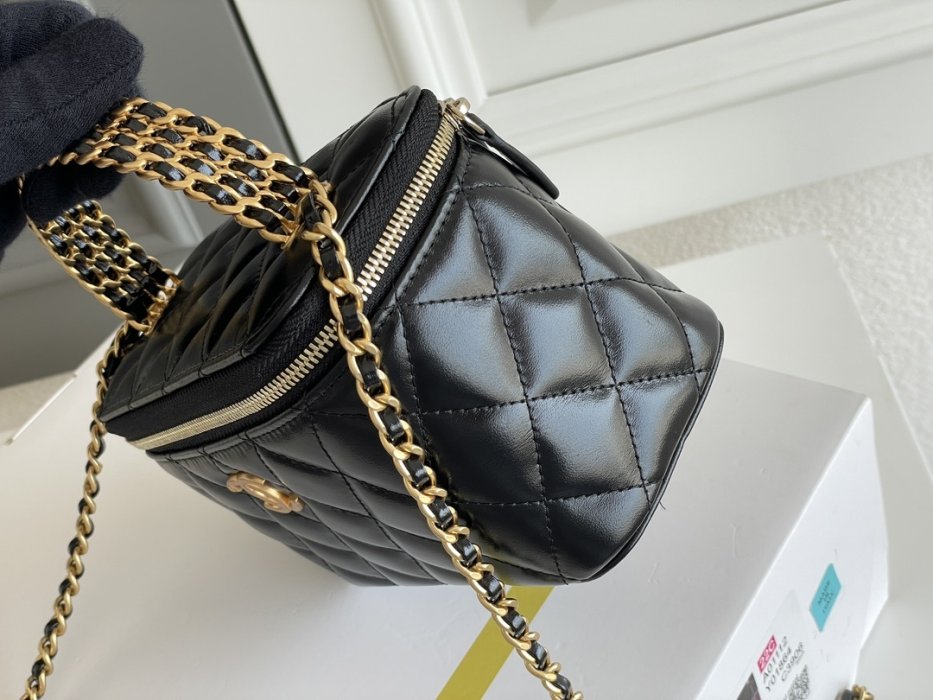 Сумка 24K женская кожаная Vanity 17 см фото 7