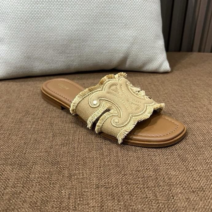 Шлепанцы фото 4