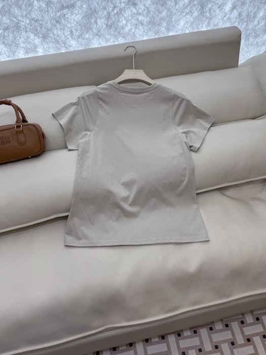 Футболка женская фото 4