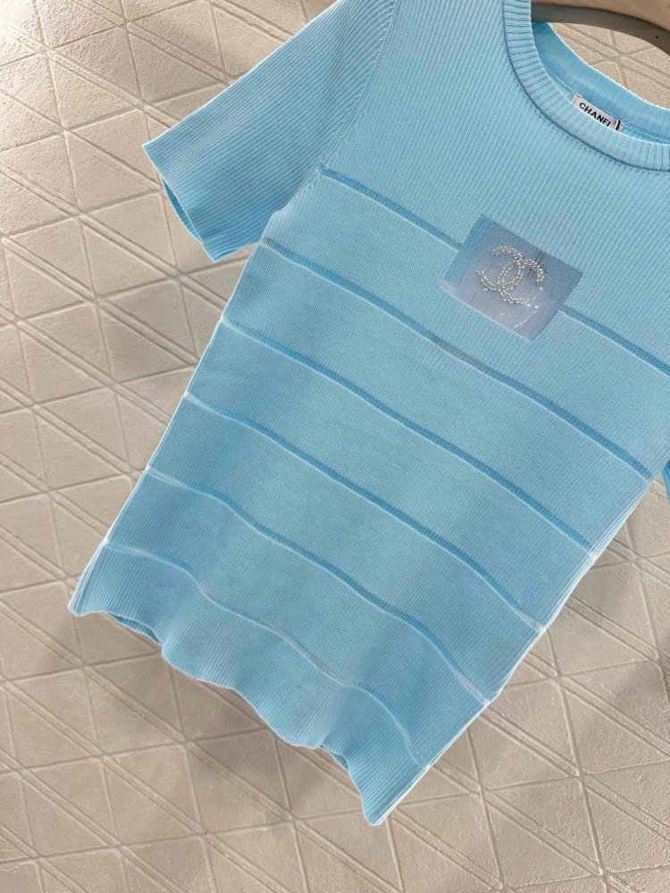 T-shirt women's фото 5