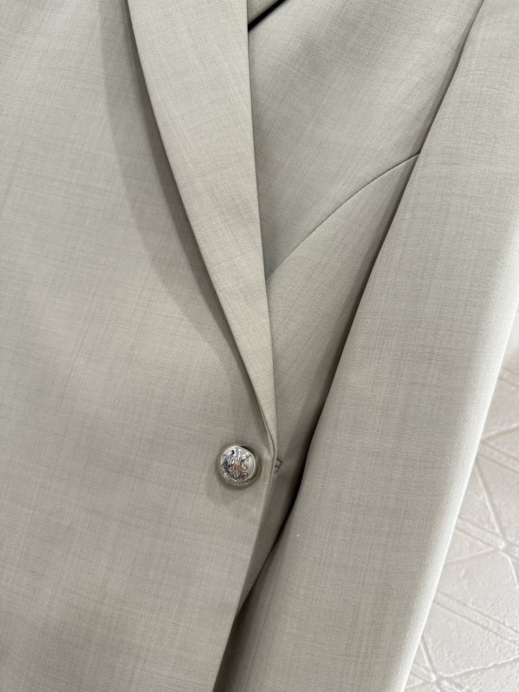 Піджак жіночі фото 6