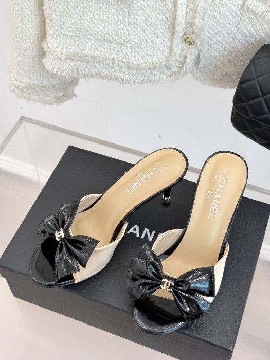 Босоножки фото 2