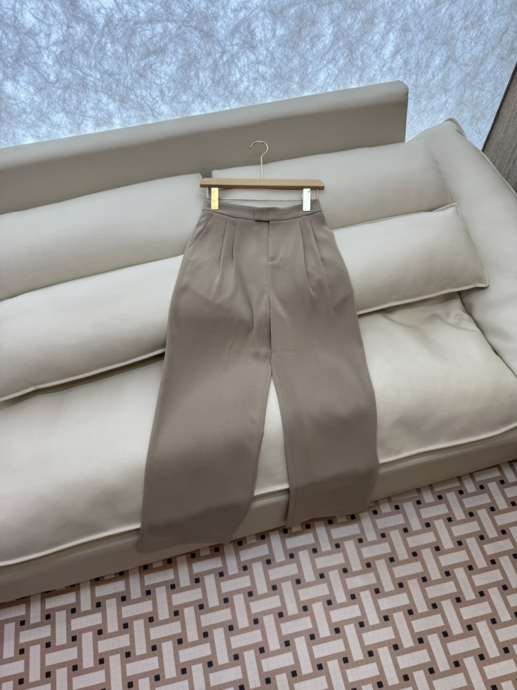 Costume female фото 6