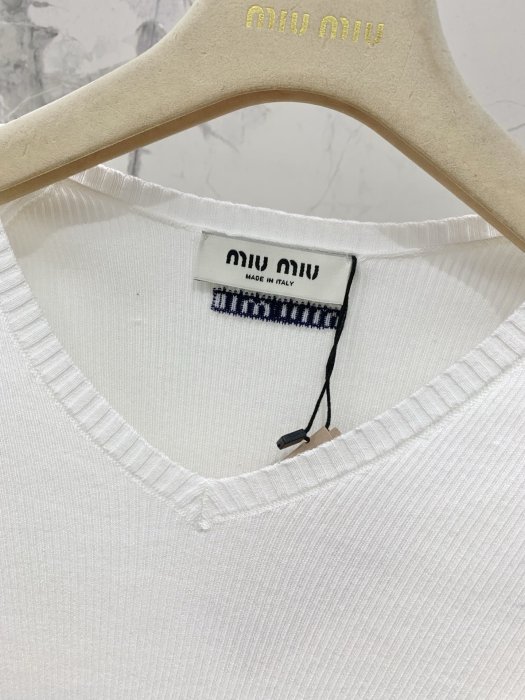 Кофта жіноча фото 3