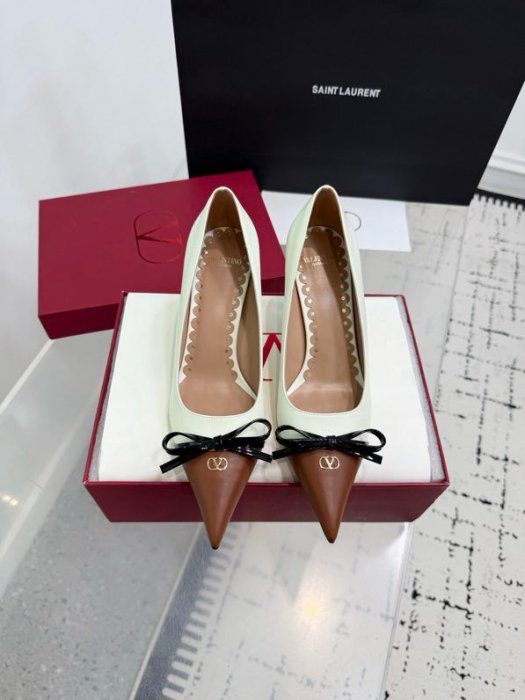 Туфлі жіночі