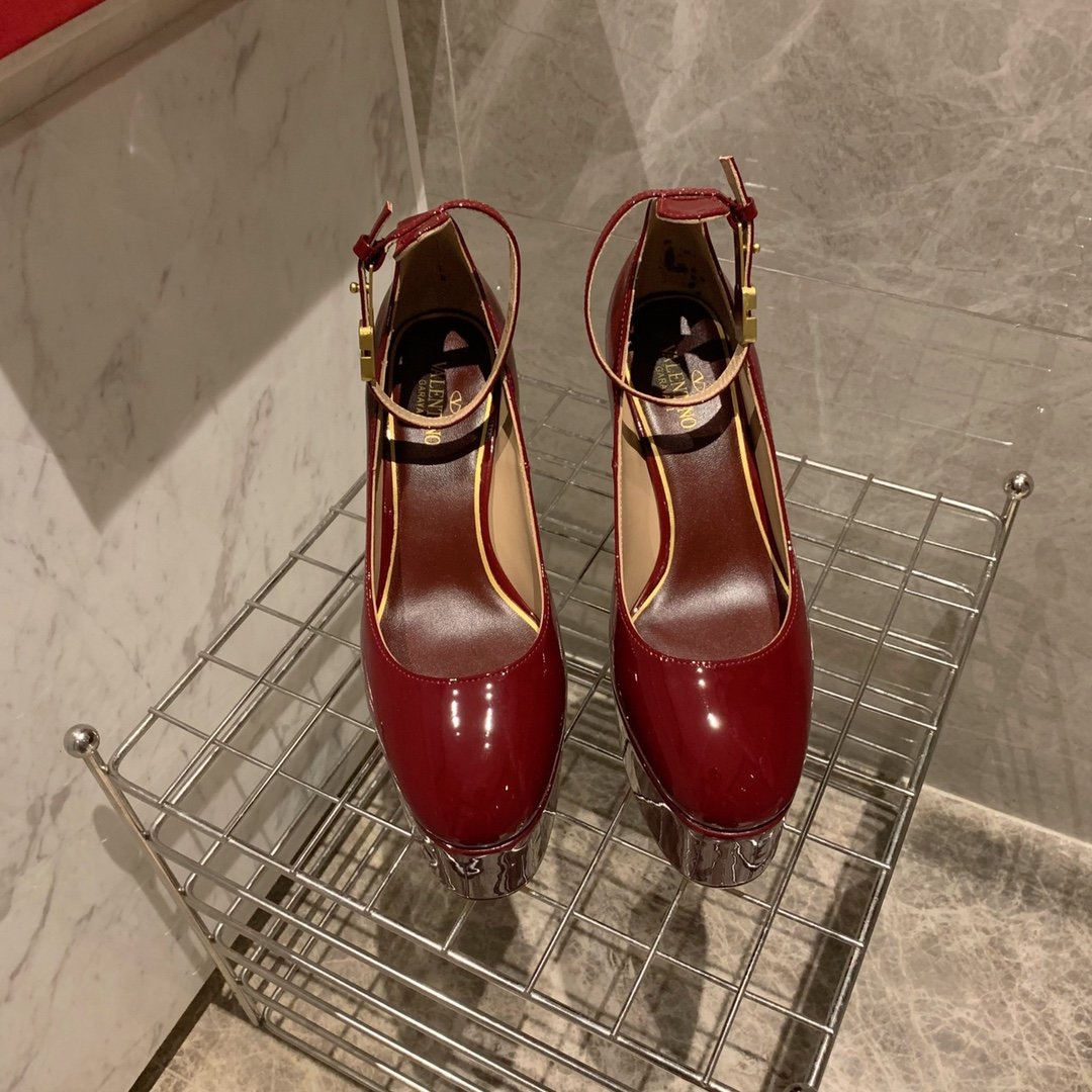 Shoes on platform and high heel maroon фото 4