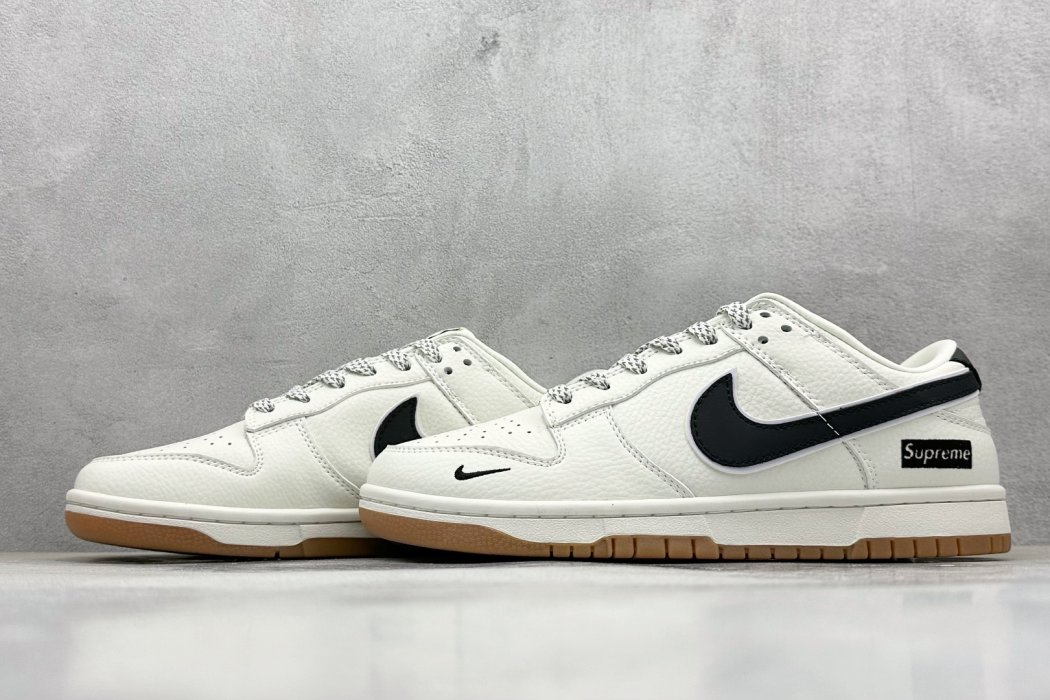Кроссовки Supreme x Nk SB Dunk Low фото 5