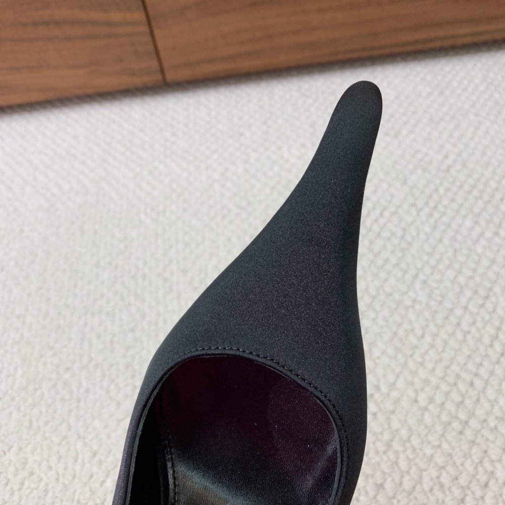 Босоножки фото 7