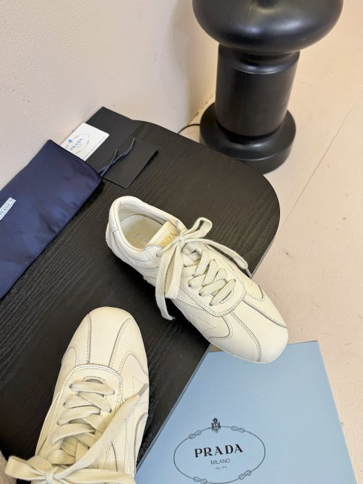 Кроссовки фото 4