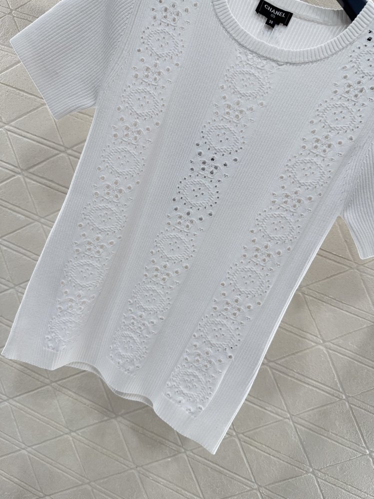 Футболка жіноча фото 5