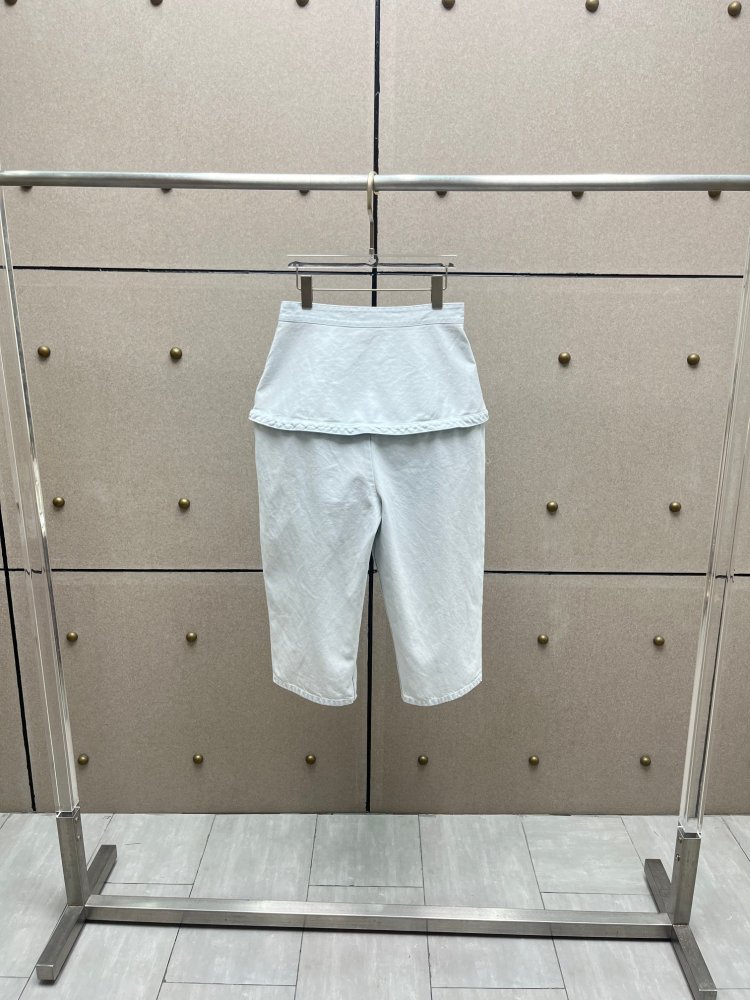 Джинсы женские фото 2