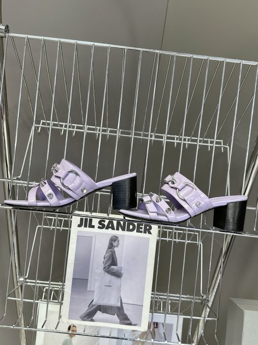 Босоножки фото 6