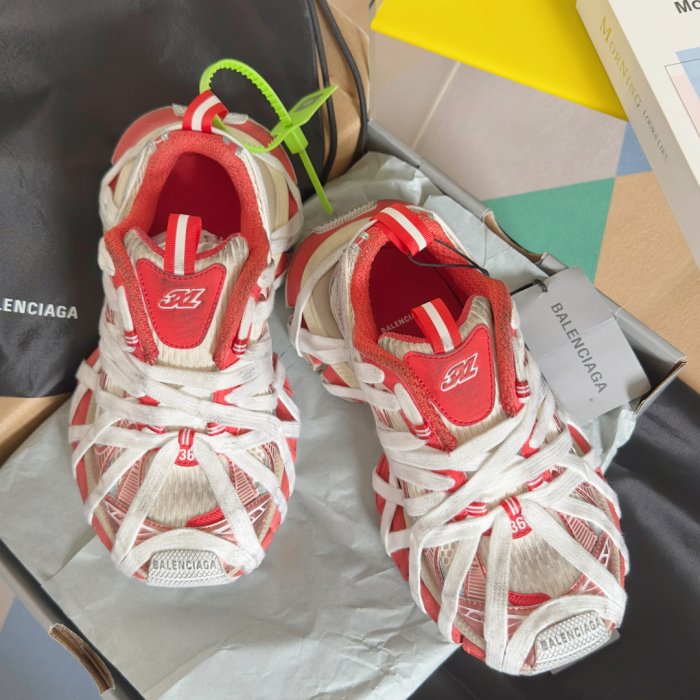 Кросівки Balenciaga 3XL Extreme Lace