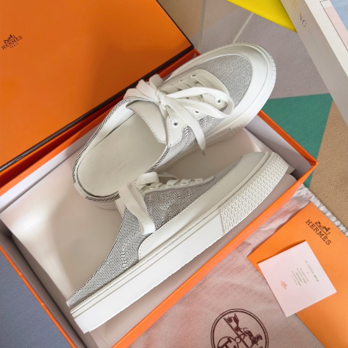 Кроссовки фото 4