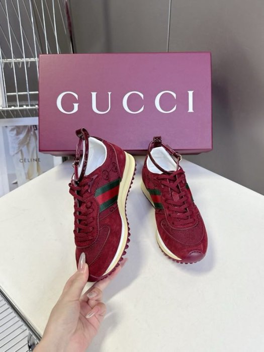 Кроссовки фото 5