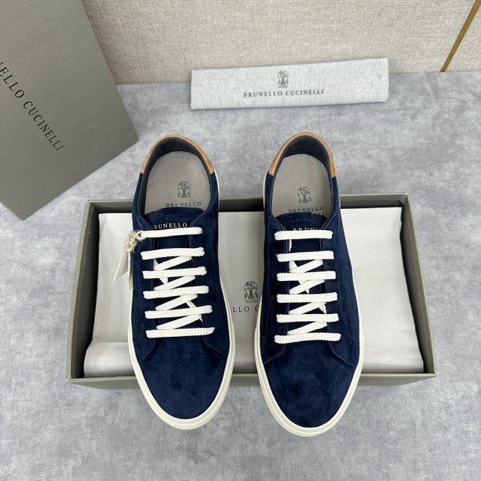 Кроссовки мужские