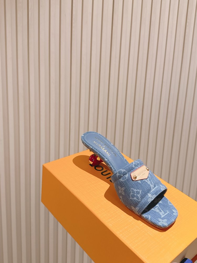 Босоніжки фото 9